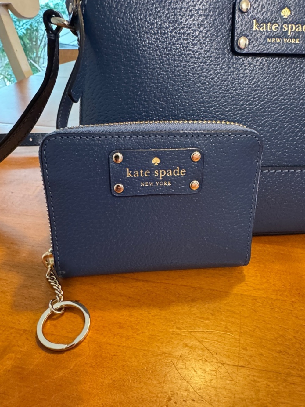 Kate Spade blue leather crossbody with matching wallet, NWOT - Picture 2 of 8